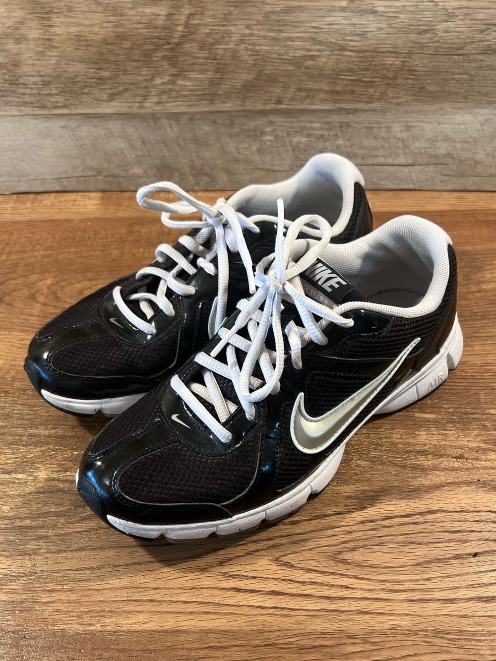 Nike Air Track Star 3 Women's Running Shoes Black White Size 7.5